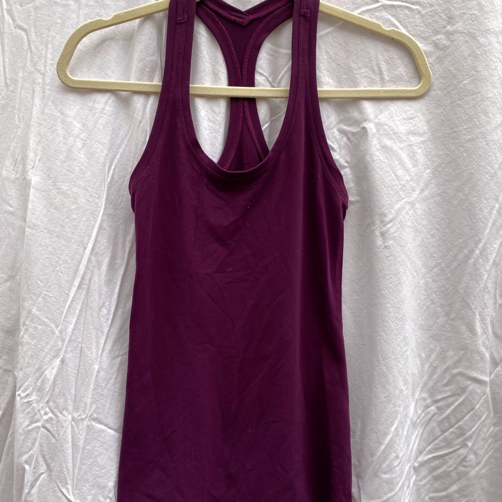 Lululemon racerback beautiful purple color size 4